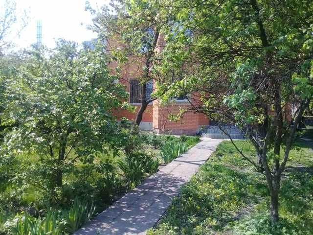 Ташкентська 64, м. Бориспільська Власник. 3-х пов. будинок 299 кв.м. - фото 1