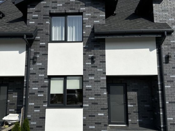 Продаж 2х поверхового котеджу 100м2|1,5 сотки|3 кімнати|таунхаус Ужгород