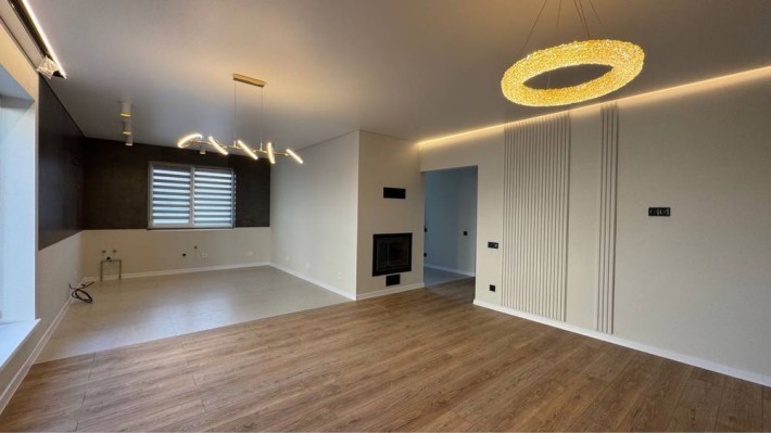 Продаж гарного будинку / Табла - фото 1