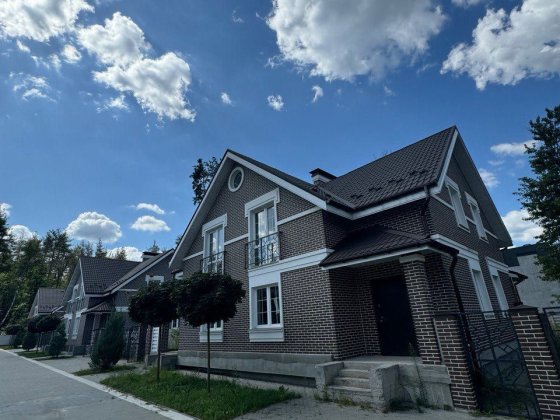 NEW! Будинок (120м2) котеджне містечко, Святошинський р-н, вул. Чалого Киев