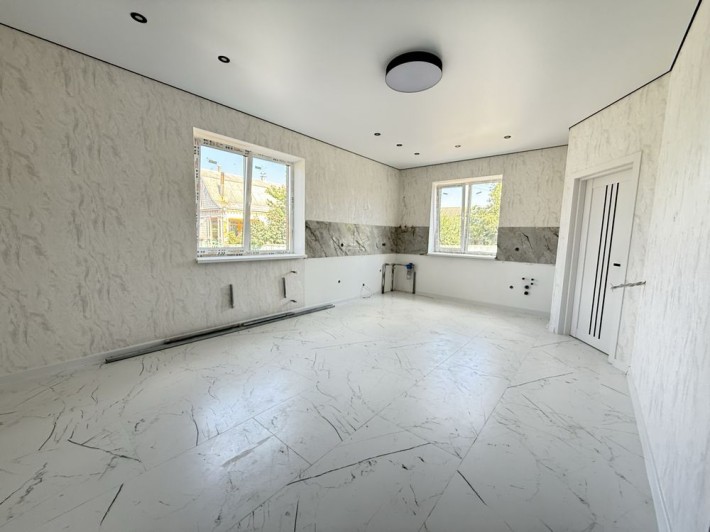 Продам таухаус з ремонтом - фото 1