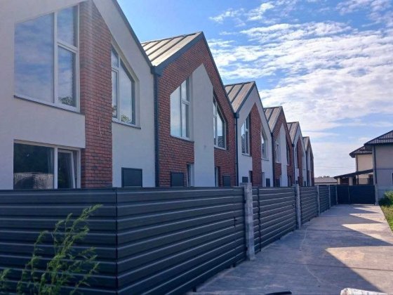 ДОКУМЕНТИ ГОТОВІ! Заходь на ремонт! Продам будинок дом таунхаус котедж Киев