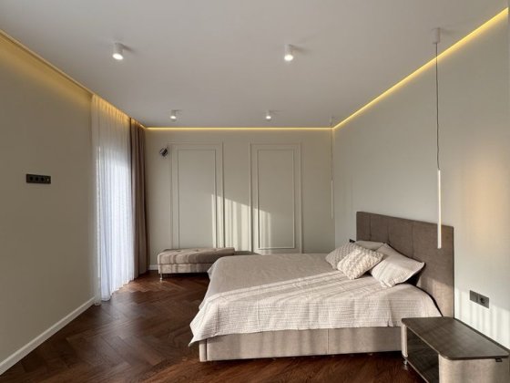 Продається VIP Taунхаус з гаражем Ужгород