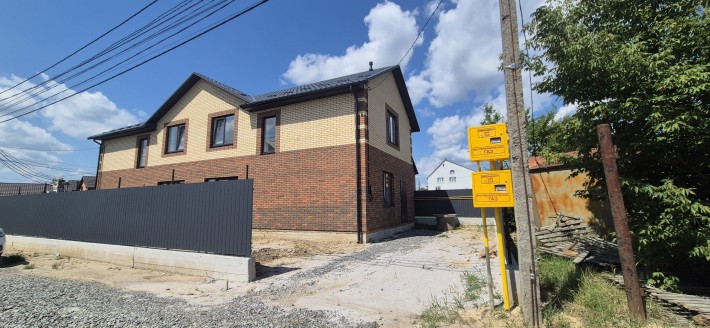 Дуплекс 105м2 в місті! Велика ділянка, чистовий! Від забудовника! - фото 1