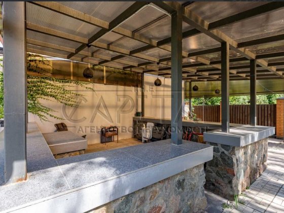 Пропонується класичний будинок 300 м2 у Дарницькому районі) Київ