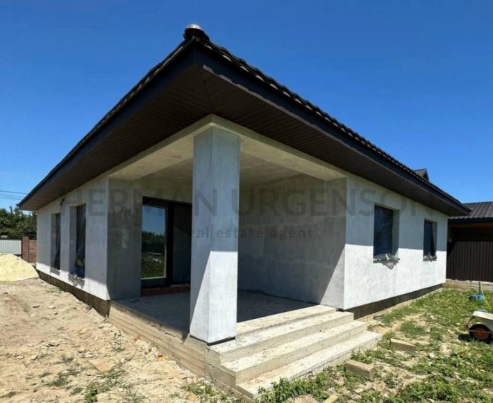 Продаж будинку 185 м.кв / 11 соток / Ужгород, р-н Табла - фото 1