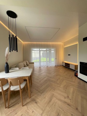 Продаж будинку в найкращому районі міста - фото 1