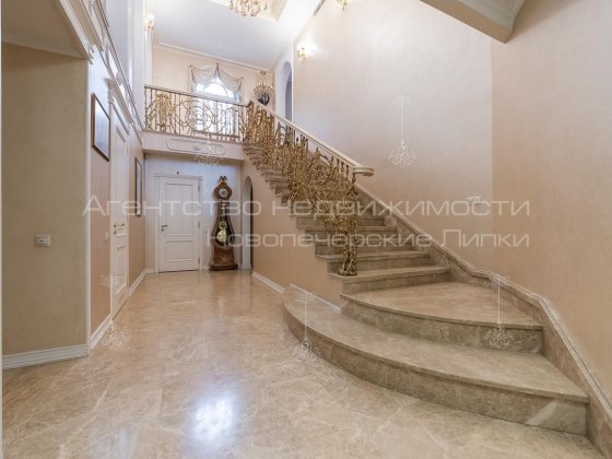 Шикарный дом с ремонтом 800м2 + бассейн Мичурина Печерск, Зверинецкая Київ