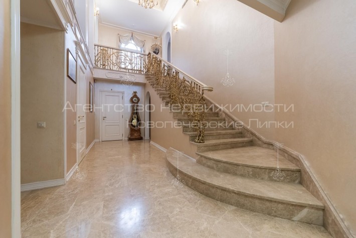 Шикарный дом с ремонтом 800м2 + бассейн Мичурина Печерск, Зверинецкая - фото 1