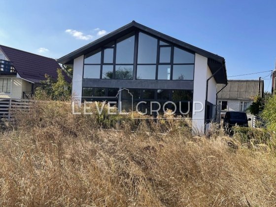 Продаж сучасного окремого будинку на Осокорках 150 кв.м, 6 соток Киев