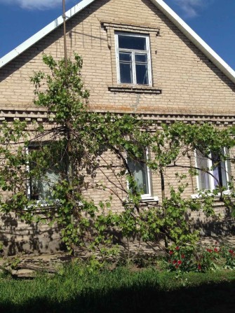 Продаётся пол дома на Бородинском - фото 1