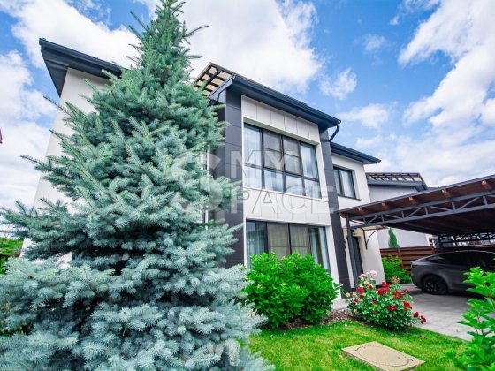 КМ Коник, вул. Лютнева, 58 Киев