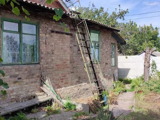Продаж пів-будинку на вул. Долинського Луки,3 (Кареловська) Киев