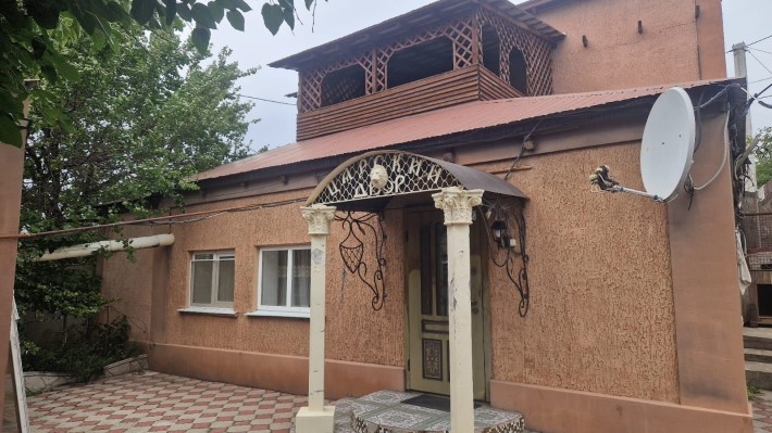 Продам двухэтажный дом - фото 1