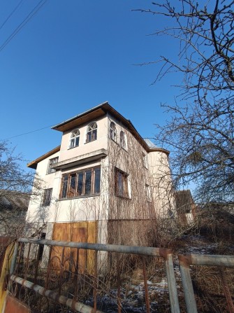 Недобудова в Зарічанах - фото 1