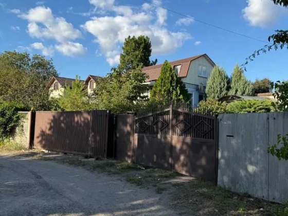 Продам 4-комнатный дом у озера Левобережный-3 Левый берег Дніпро