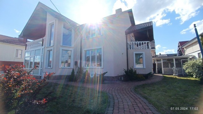 Продаж будинку 250 м з меблями та технікою - фото 1