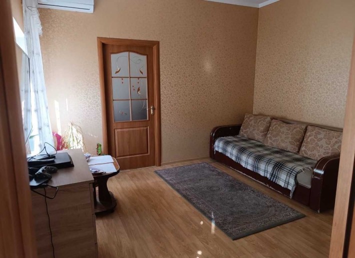 Частина будинку в центрі міста по вул. Старовільській - фото 1