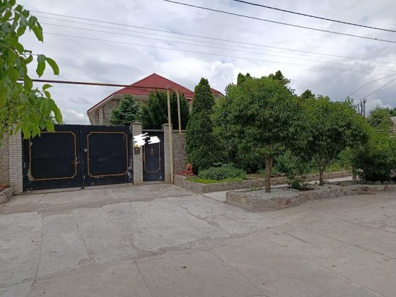 Будинок 2 поверх, В.Хортиця.