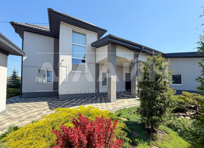 Затишний, казковий будиночок на Правому Березі-вул.Славутича - фото 1