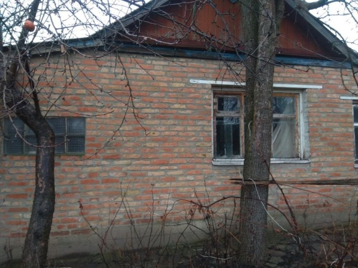 Власник. Продам будинок 30м.кв. Є газ, світло, вода. Ціна 14 тис. $ - фото 1