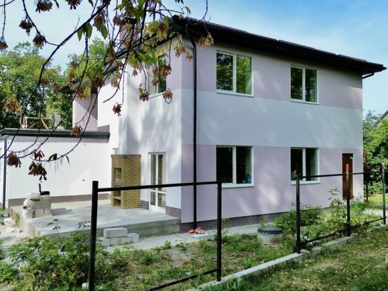 Продаж нового будинку на березі озера в приватному секторі Осокорки Киев