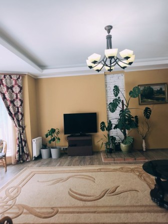 Продається новий сучасний будинок  із пречудовою локацією   р-н Корея - фото 1