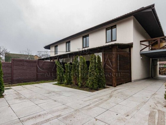 Продажа дома, ул. Центральная, Дарницкий р-н, Осокорки Киев