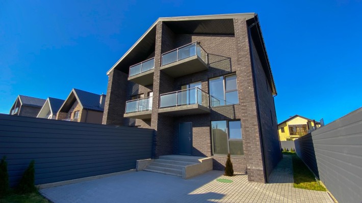 Будинок з підвалом 240 м² | white box | КМ Щастя, Київ, топ ціна - фото 1