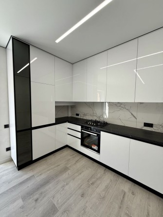 Продаж таунхауса з ремонтом - фото 1