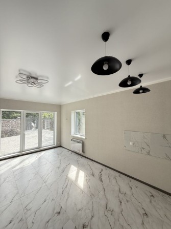 Продам будинок з ремонтом, новобудова - фото 1