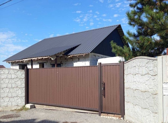 Продам будинок на Мирному - фото 1