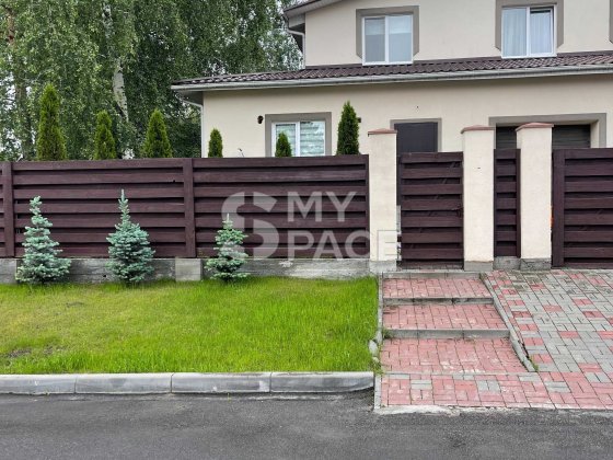 Продаж затишного будинку 190м2 Житомирське шосе м. Житомирська 5хв Киев