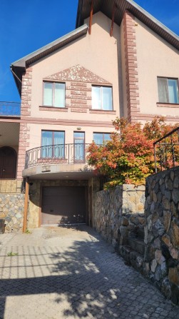 Продажа восхительного,большого дома:311кв.м.В живописном месте г.Днепр - фото 1