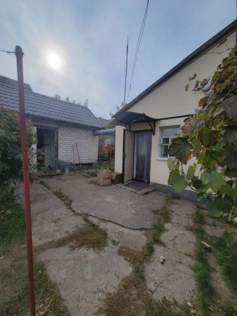 Продам дом в хорошем р-не города! - фото 1