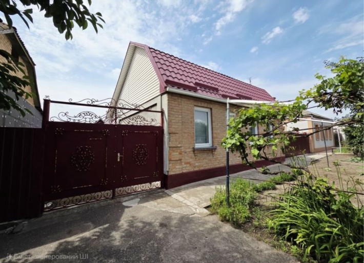 Продам будинок на Новомиколаївці, 60 кв.м., 3 кімнати, 7 соток - фото 1