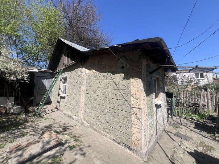 Продам отдельностоящий дом с участком  Типография - фото 1