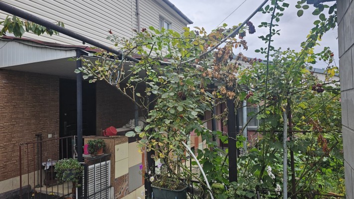 Продаж будинку в комунарському районі - фото 1