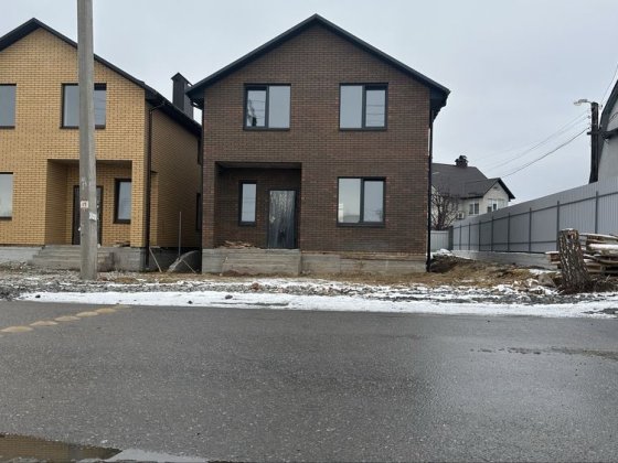 Будинок 5 хв до Центру з опаленням 120 кв.м. 4 кімнати Газ Винница