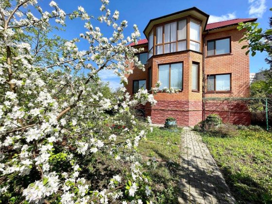 Продаж 2-х поверхового будинку. Панорамні вікна. Аналогів немає. Винница