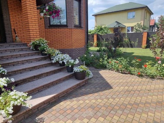 Терміново якісний будинок з сучасним ремонтом 340м2 Киев