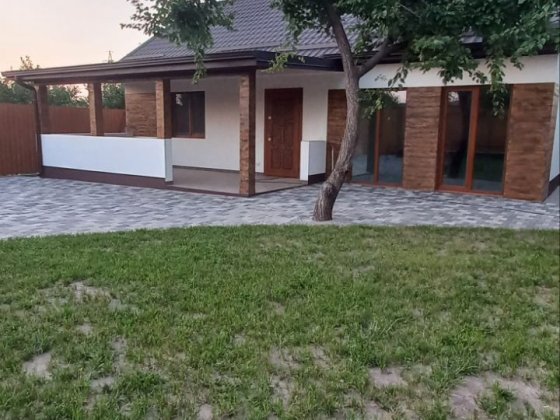 Продаж нового дома р-н Космос вул. Романтична