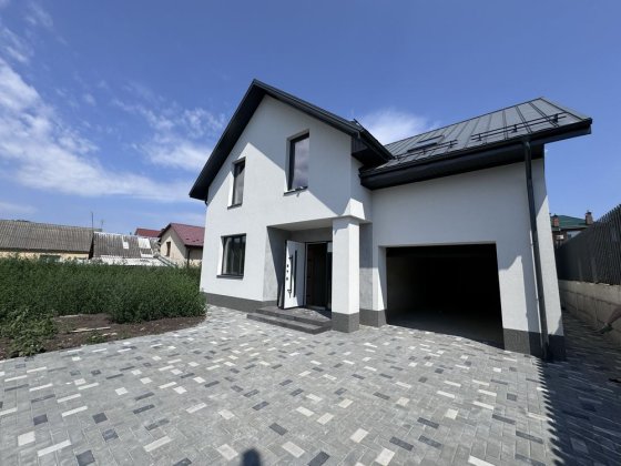 Будинок в локації зупинки Зодчих Вінниця