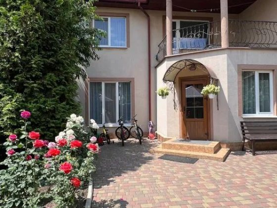 Продам гарний добротний дуплекс! Район Масляниківка. Кропивницький