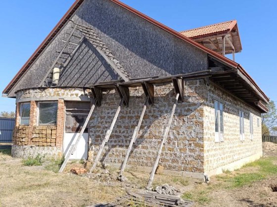 Продаж будинку Правий берег