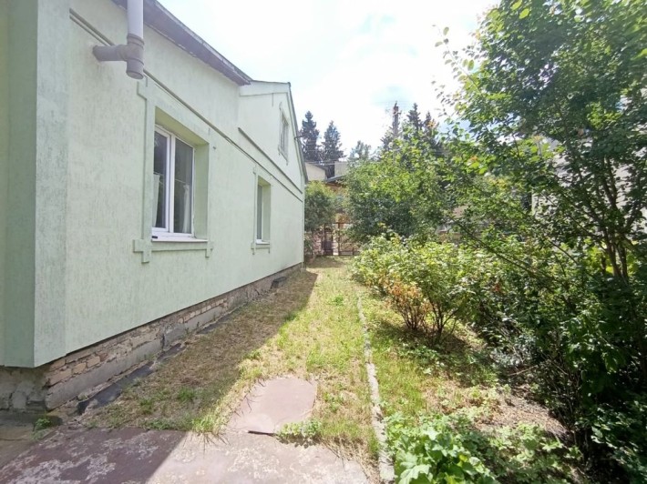 Продаж будинку під ремонт Львів, вул. Сполучна (Левандівський міст) - фото 1