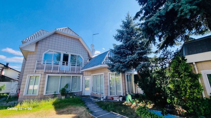 Продам 3 єт. частній дом 180 кв.м. на Осокорках,1 км м.Осокорки - фото 1