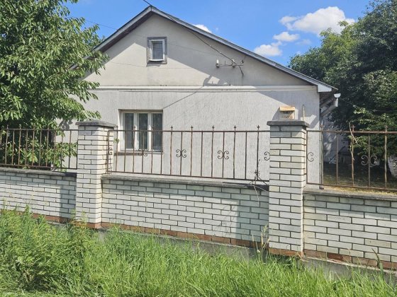 Продаж будинку у Львові. Личаківський район.10сот землі. Львов