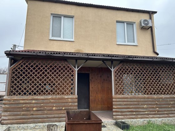 Будинок у Шевченківсьому районі