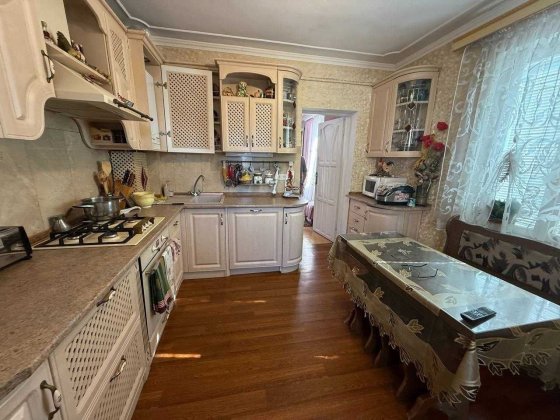 Продаж частини будинку з власним входом, вул. Східна